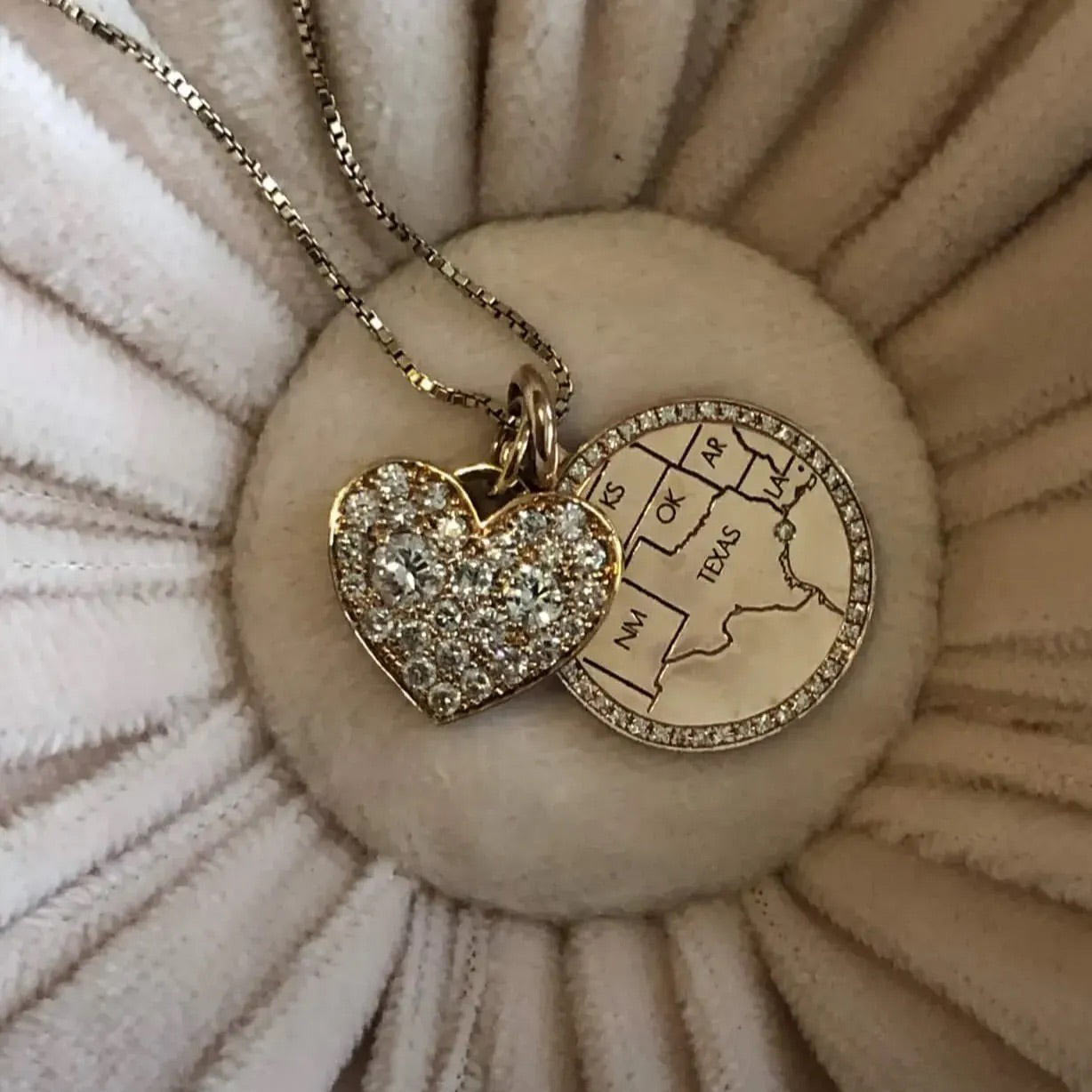 LOVE_ABOUT_JEWELRY