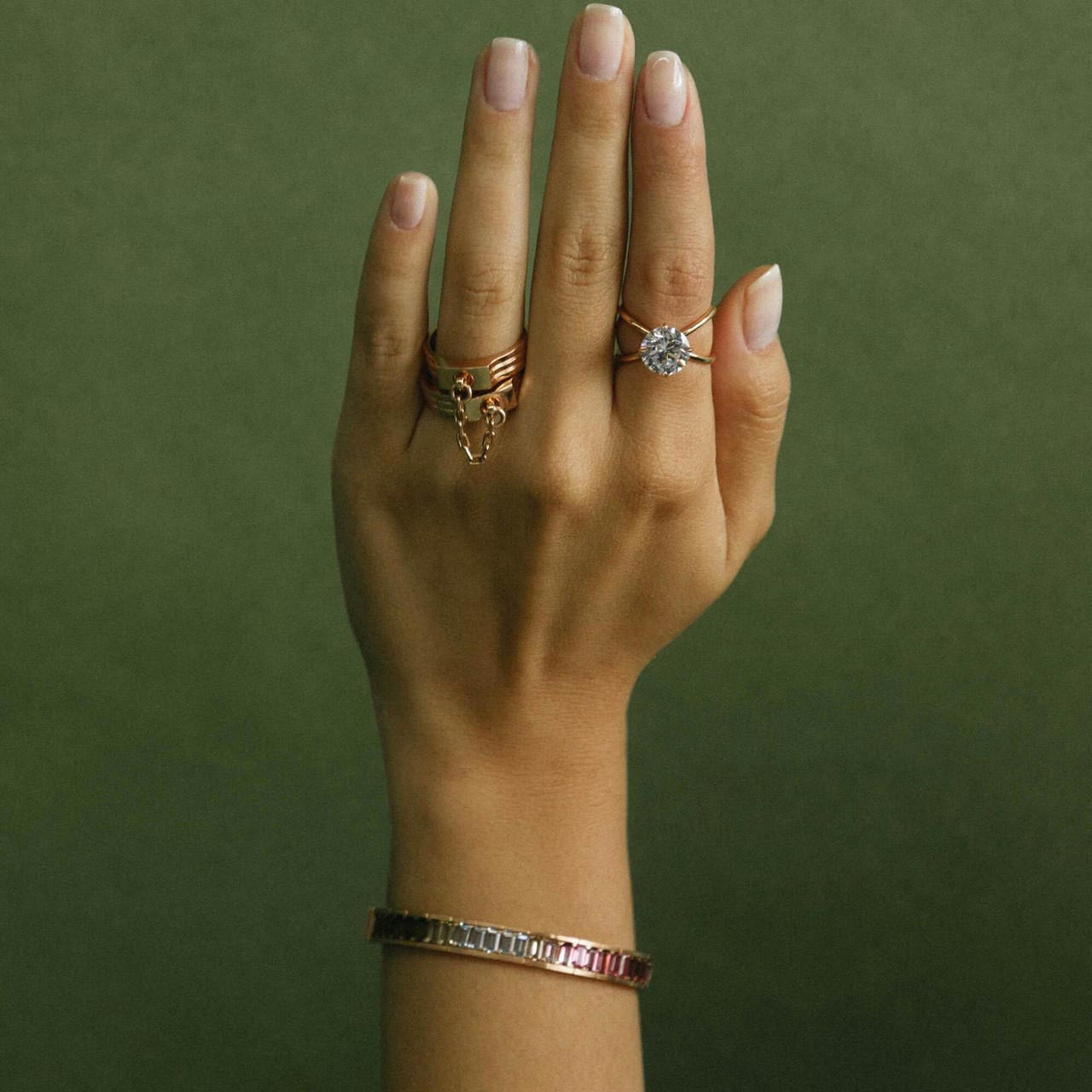 Lindsey_Scoggins_Studio_Jewelry_5__69231_1866b2c0-c29f-44b7-9c36-39dd81592ed