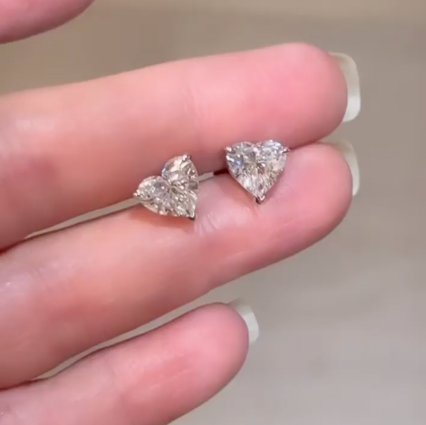 FOR THE LOVER: HEART SHAPED JEWELRY
