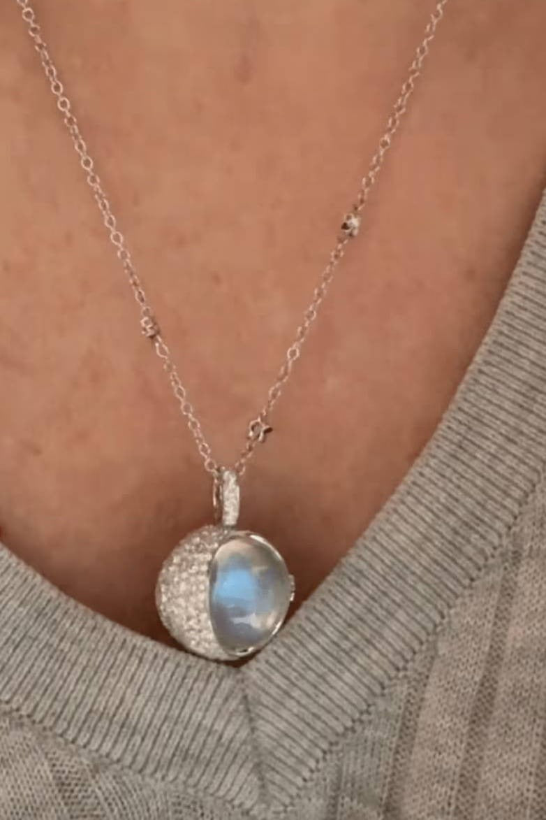 custom-moonstone-necklace