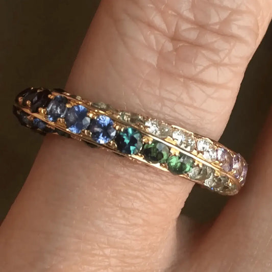 BESPOKE RAINBOW SAPPHIRE AND DIAMOND CONTINUUM BAND