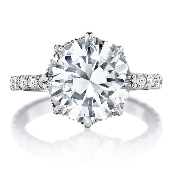 A Guide to the Four C's of Diamonds