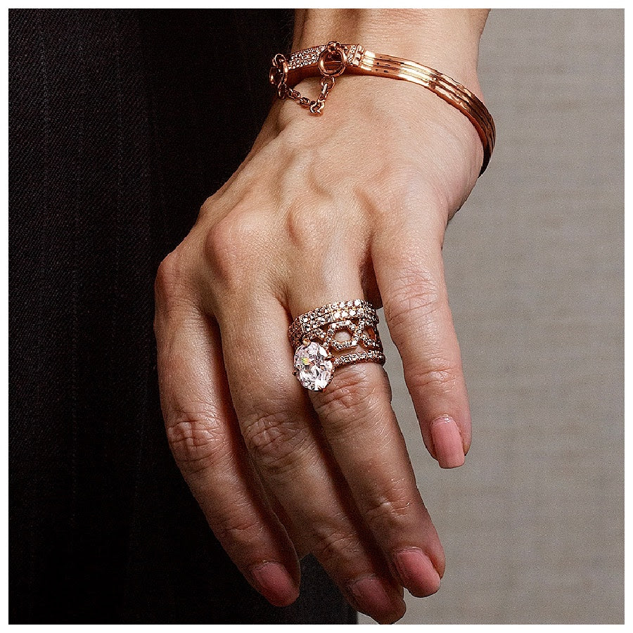 Spotlight On... Oval Diamond Engagement Ring Designs