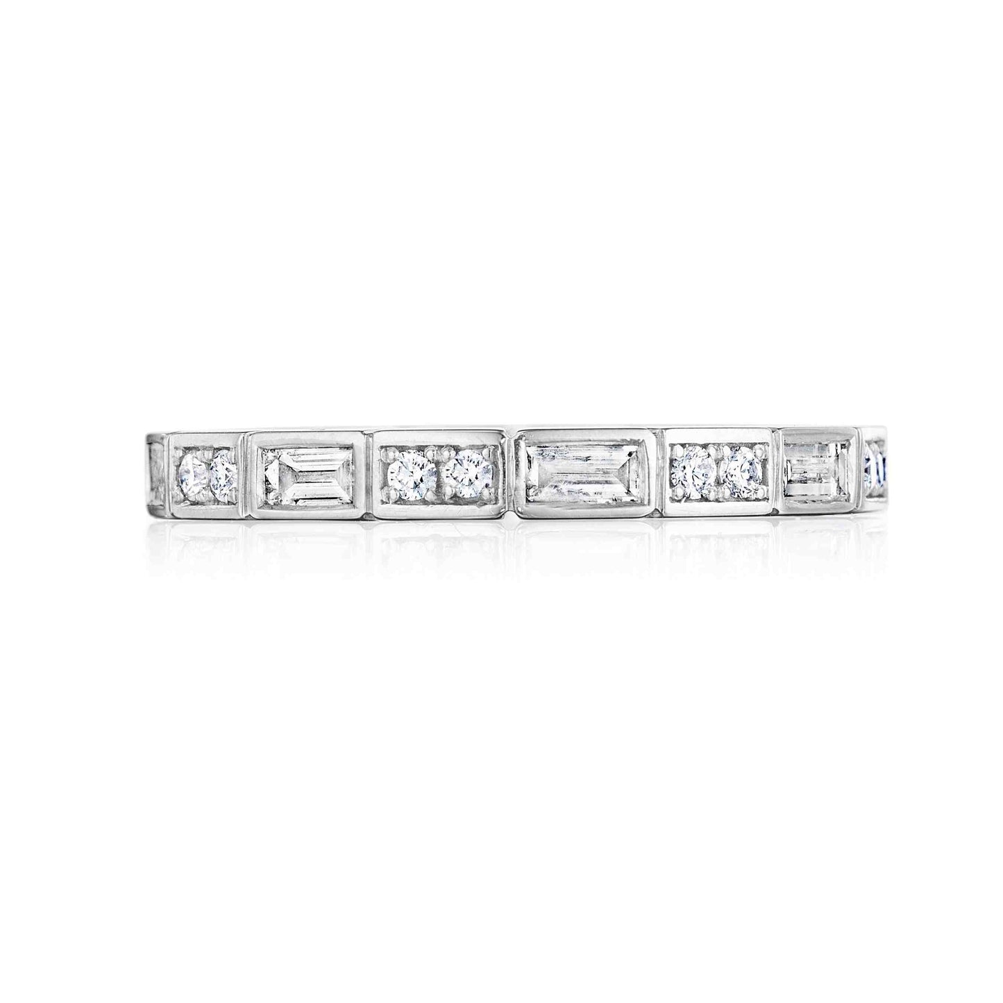 BRICK BY BRICK ALTERNATING BAGUETTE AND ROUND DIAMOND BAND
