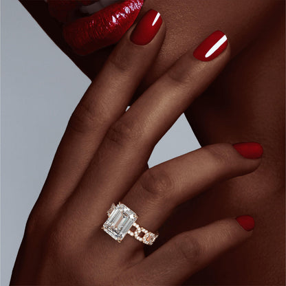 EMERALD CUT DIAMOND ENGAGEMENT RING WITH A CLASSIC 4 PRONG 16 PAVE LINKS SETTING IN 18K ROSE GOLD