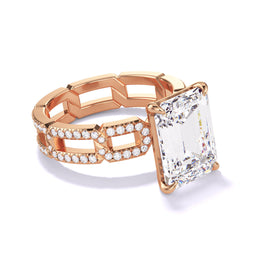 EMERALD CUT DIAMOND ENGAGEMENT RING WITH A CLASSIC 4 PRONG 8 PAVE LINKS SETTING IN 18K ROSE GOLD