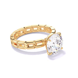 18K yellow gold engagement ring by Lindsey Scoggins Studio, featuring a round diamond and a solid chain link band. 
