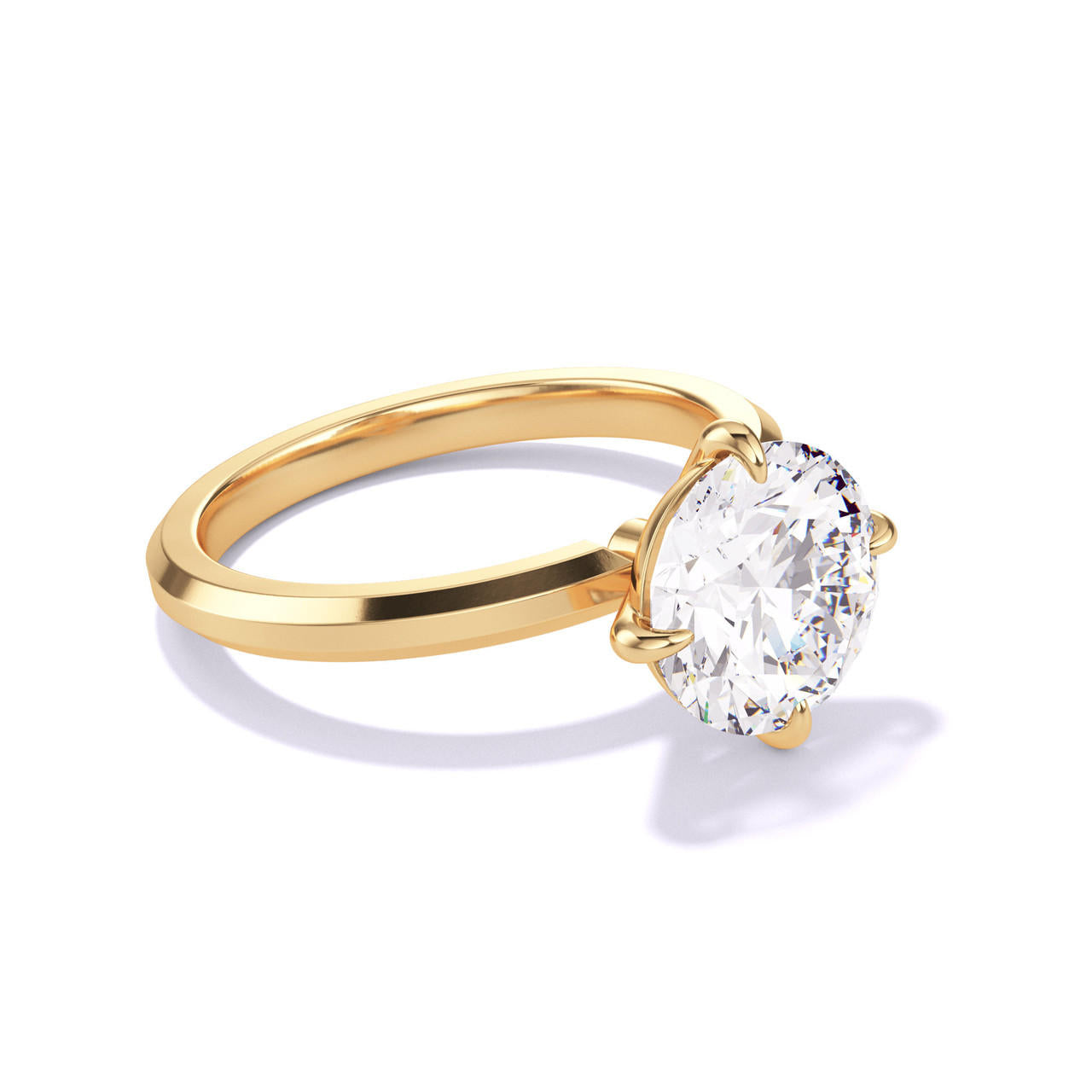 Round Diamond Engagement Ring in yellow gold