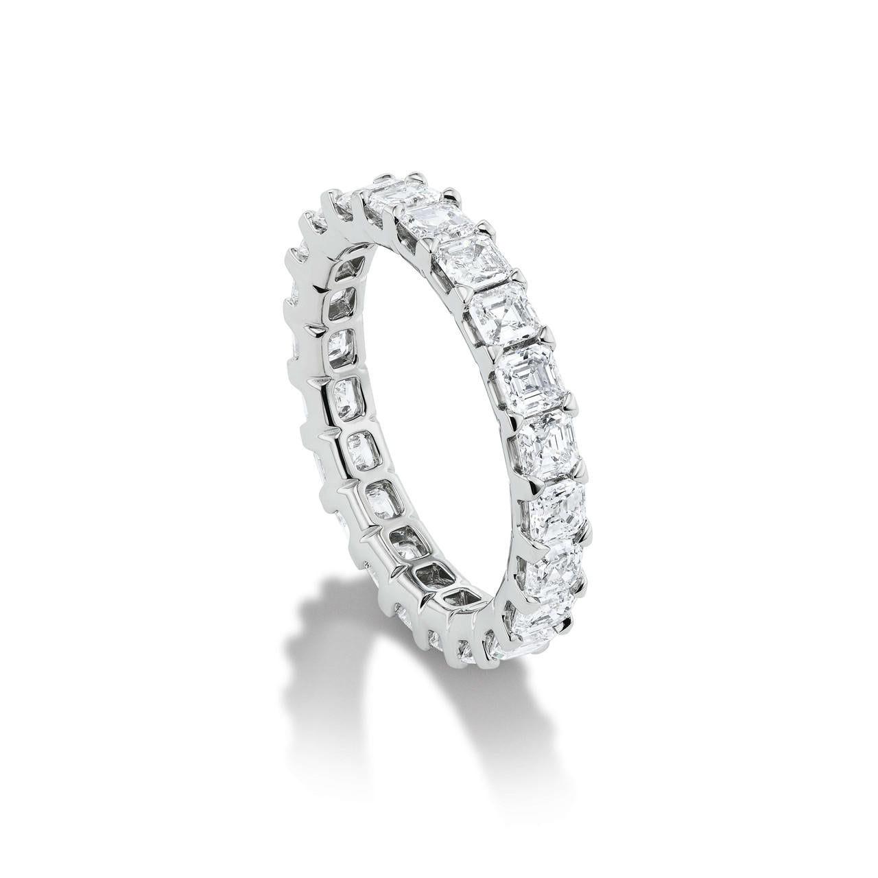 SIGNATURE COMFORT FIT ASSCHER CUT DIAMOND ETERNITY BAND