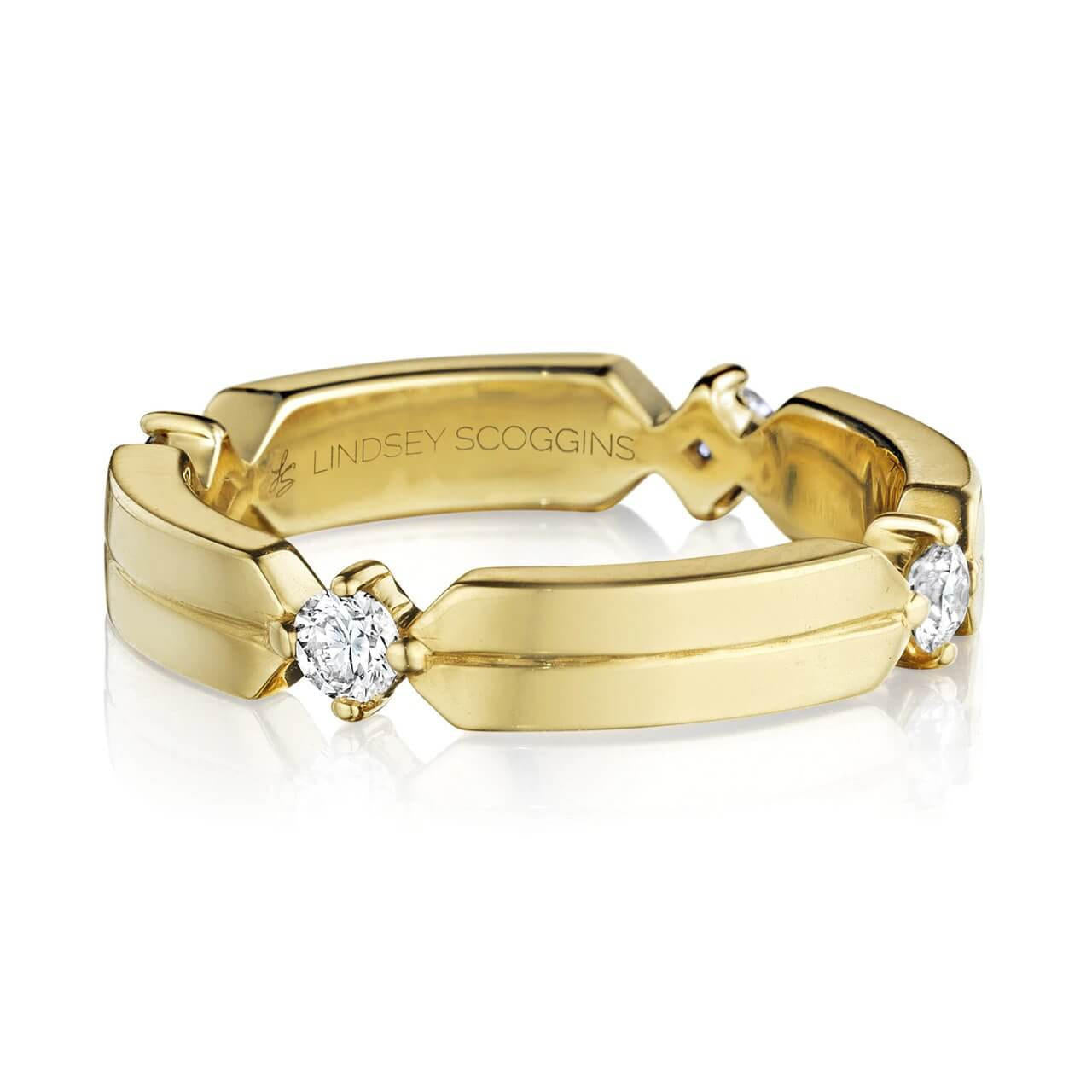 gold-ring-with-diamonds