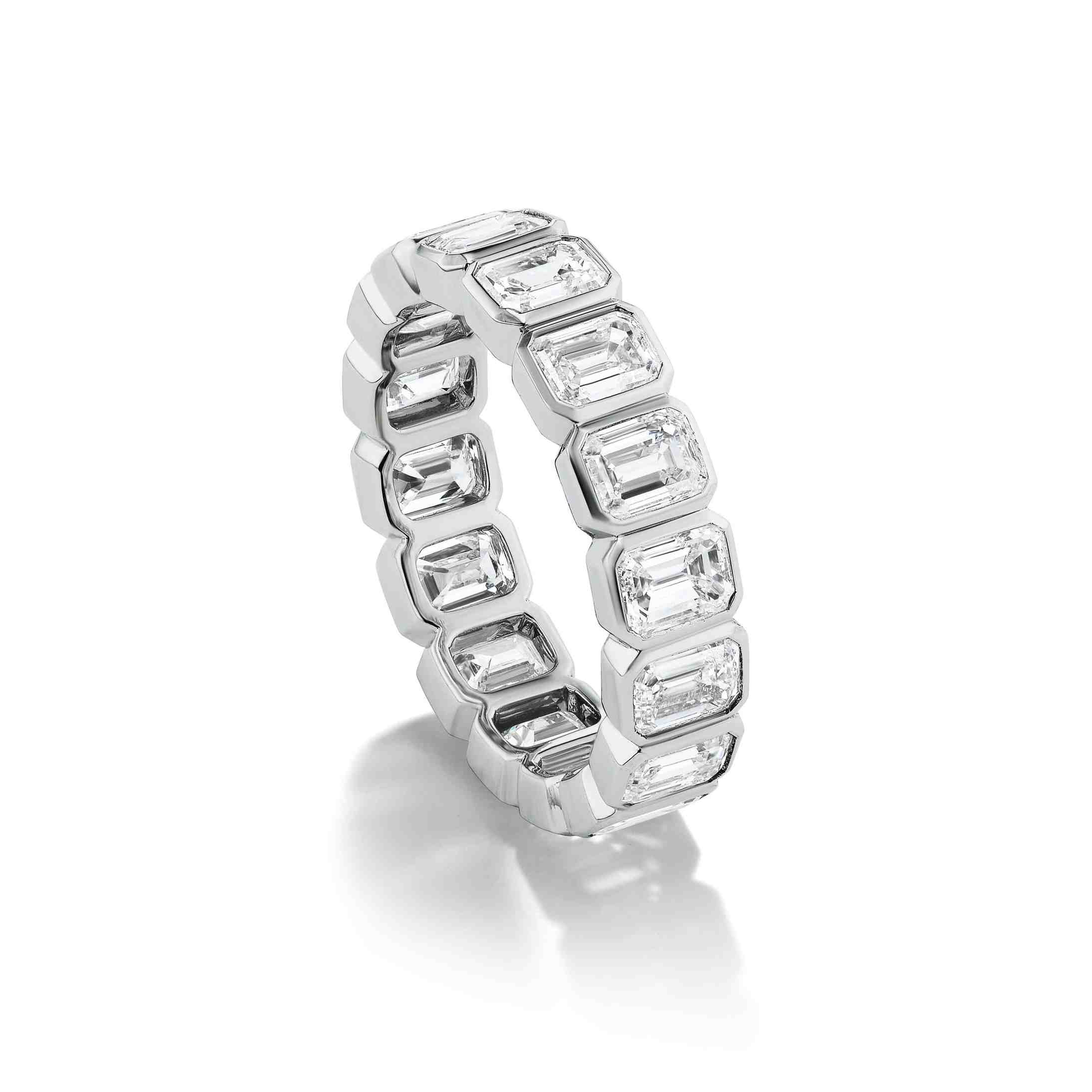 CLASSIC_PLATINUM_ETERNITY_BANDS_2