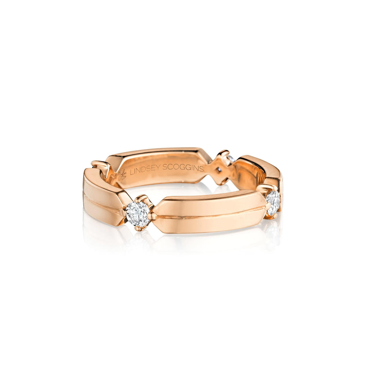 gold-ring-with-diamonds