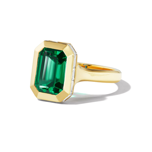 SHIELD BEZEL SET EMERALD CUT EMERALD RING