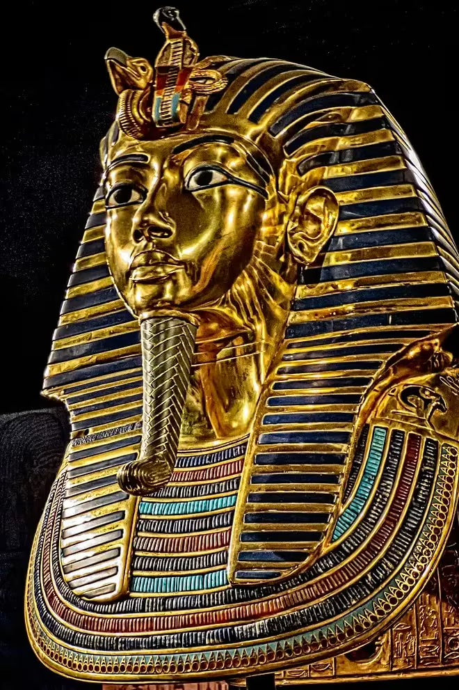 gold King Tutankhamun’s tomb