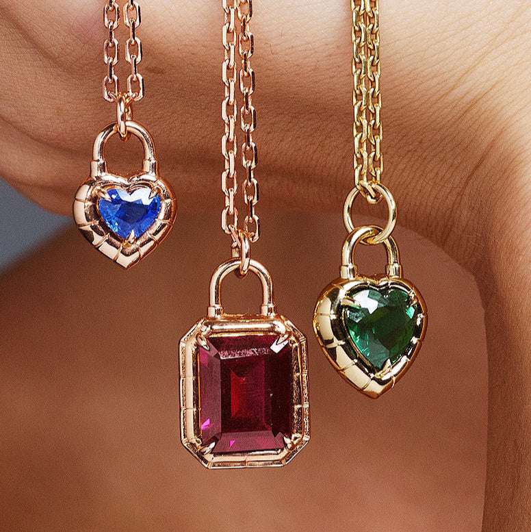 FOR THE LOVER: HEART SHAPED JEWELRY