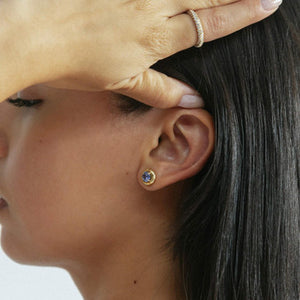 sapphire stud earrings