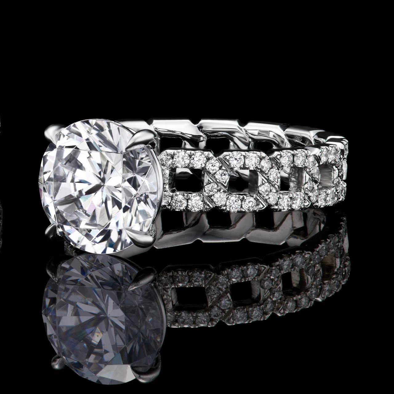 round cut diamond engagement ring with a classic 4 prong 16 pave links setting in platinum