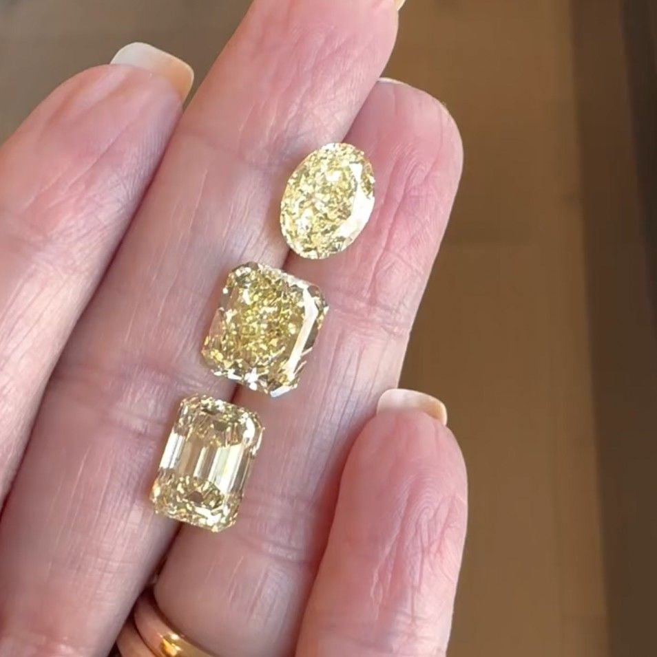 yellow diamonds