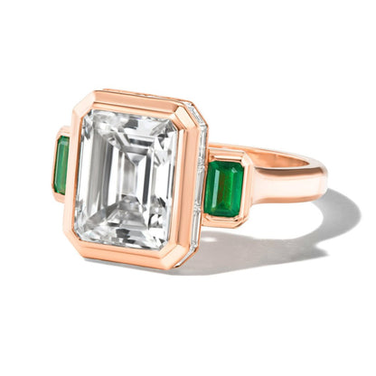 SHIELD EMERALD CUT DIAMOND THREE STONE RING IN 18K ROSE GOLD