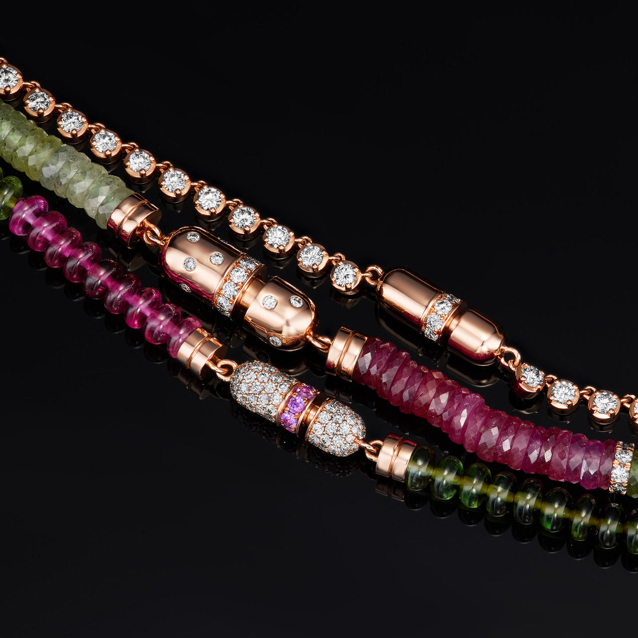 MULTICOLORED SAPPHIRE NECKLACE WITH DIAMOND CAPSULE CLASP IN 18K ROSE GOLD