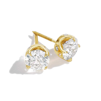 diamond stud earrings with crown setting